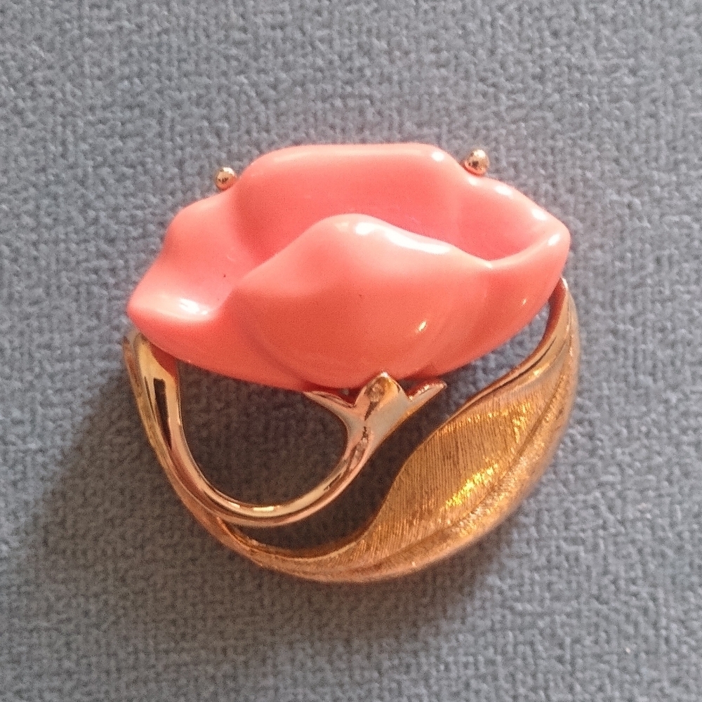 Art Nouveau Style Brooch